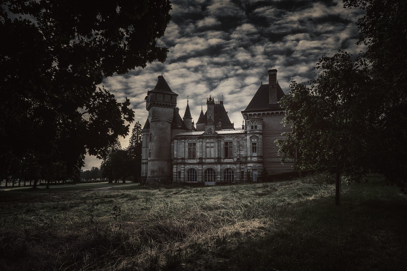 Most Haunted Places in the World - Chateau de Brissac
